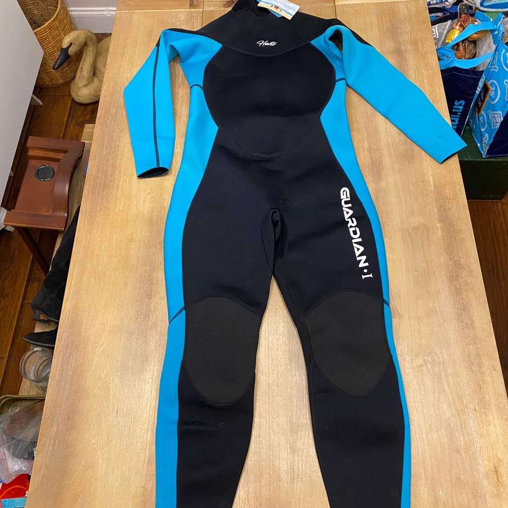 Guardian Women's Full-Body Wetsuit in Black & Blue